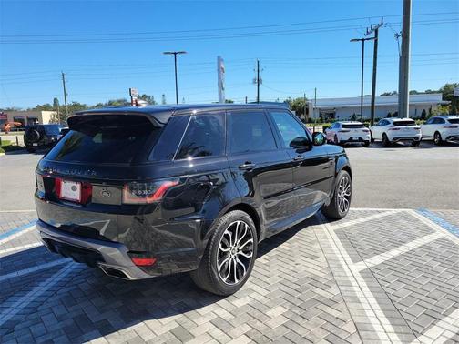 2022 Land Rover Range Rover Sport HSE Silver Edition
