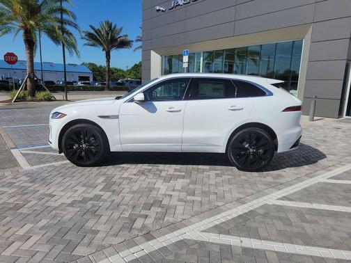2026 Jaguar F-PACE P250 R-Dynamic S