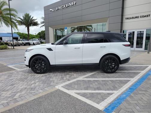 2025 Land Rover Range Rover Sport P360 SE