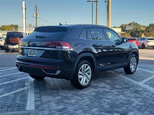 2021 Volkswagen Atlas Cross Sport 3.6L V6 SE w/Technology
