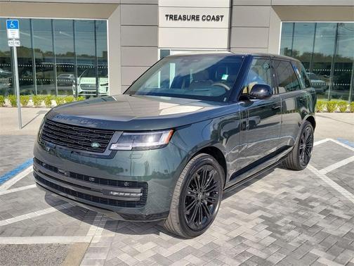 2025 Land Rover Range Rover P530 SE