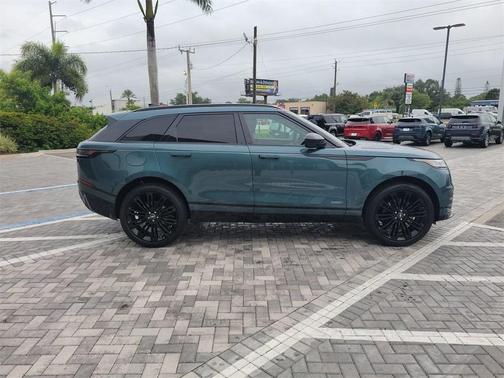 2026 Land Rover Range Rover Velar P400 Dynamic SE