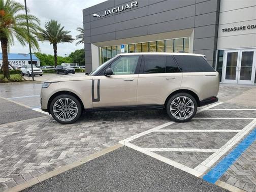 2025 Land Rover Range Rover P400 SE