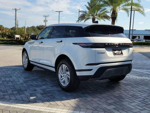 Fuji White 2026 Land Rover Range Rover Evoque Core S