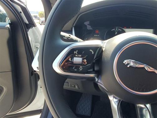 2024 Jaguar I-PACE R-Dynamic HSE