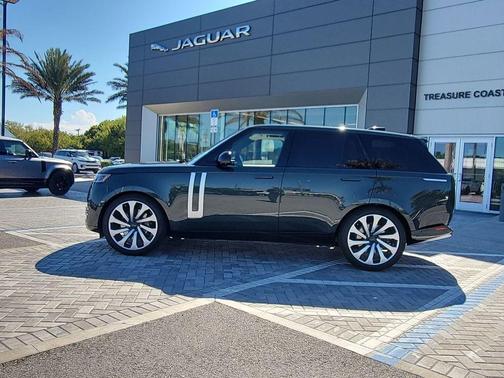 Belgravia Green 2026 Land Rover Range Rover P530 Autobiography