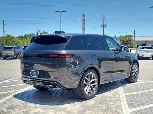 Carpathian Grey 2026 Land Rover Range Rover Sport P400 Dynamic SE