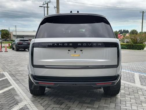 2024 Land Rover Range Rover P400 SE