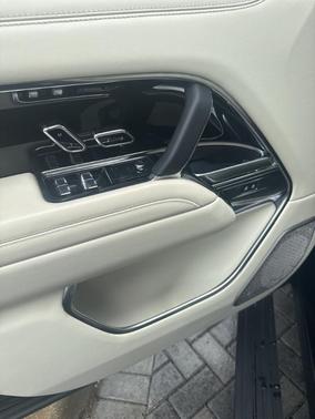 2024 Land Rover Range Rover AUTOBIOGRAPHY