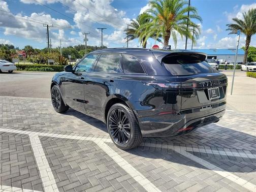 2026 Land Rover Range Rover Velar P250 Dynamic SE