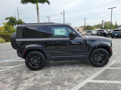 2025 Land Rover Defender P300 S