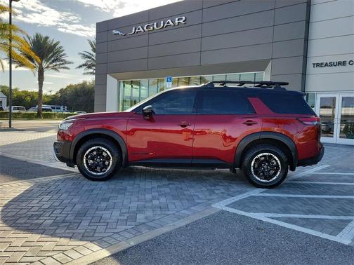 2025 Nissan Pathfinder Rock Creek