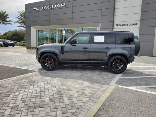 2024 Land Rover Defender P400 X