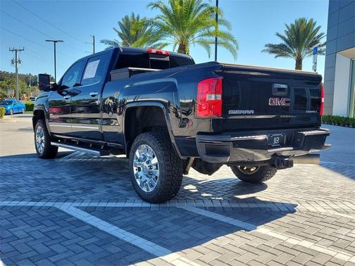 2016 GMC Sierra 2500 Denali