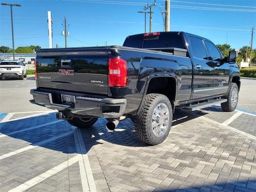 2016 GMC Sierra 2500 Denali