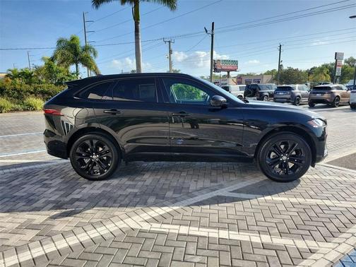 2026 Jaguar F-PACE P250 R-Dynamic S