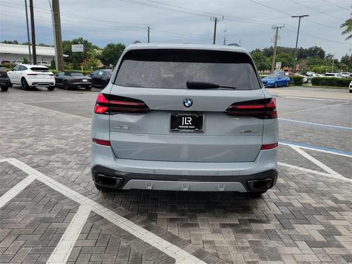 2024 BMW X5 sDrive40i