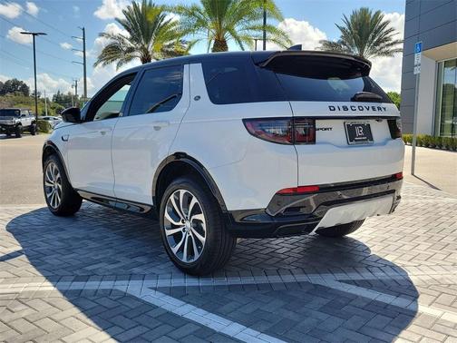 2025 Land Rover Discovery Sport Dynamic SE