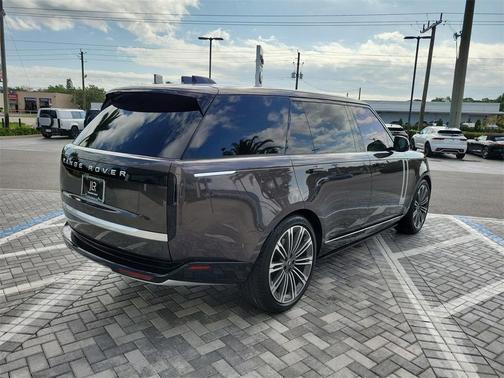 2025 Land Rover Range Rover AUTOBIOGRAPHY