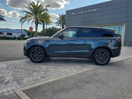 2026 Land Rover Range Rover Sport SE
