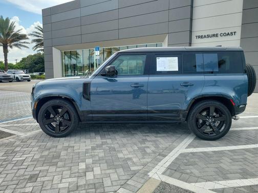 Tasman Blue 2025 Land Rover Defender P500 X-Dynamic SE