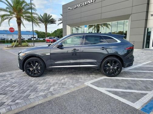 2026 Jaguar F-PACE P250 R-Dynamic S