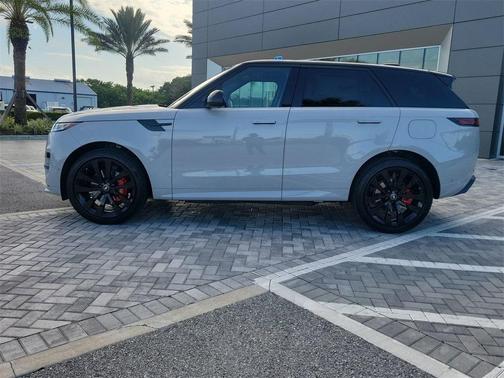 2025 Land Rover Range Rover Sport P460 Dynamic SE