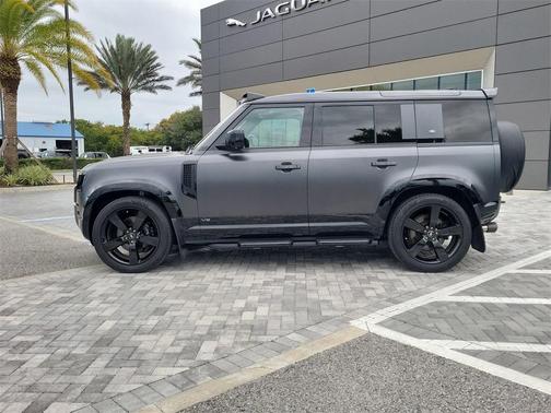 2023 Land Rover Defender 110