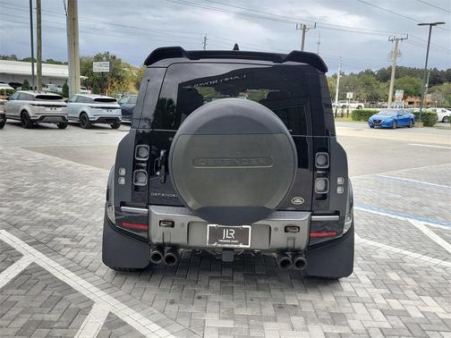 2023 Land Rover Defender 110
