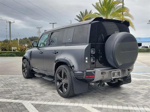 2023 Land Rover Defender 110