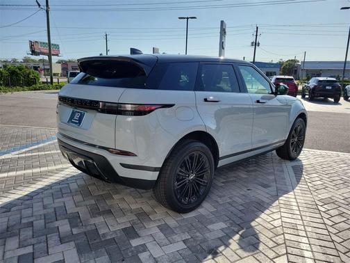 2026 Land Rover Range Rover Evoque Core S