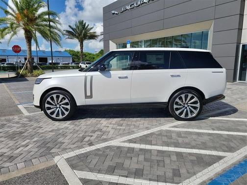 2025 Land Rover Range Rover AUTOBIOGRAPHY