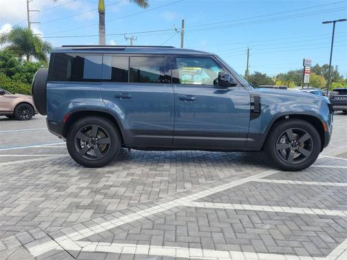 2026 Land Rover Defender S