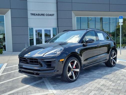 Black 2024 Porsche Macan S