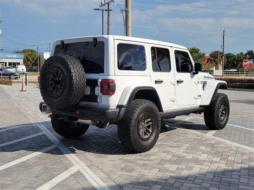 2024 Jeep Wrangler Rubicon 392