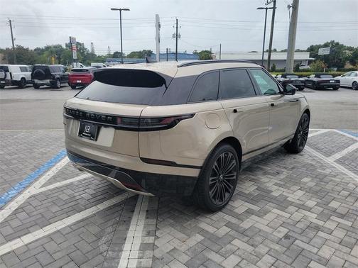 2026 Land Rover Range Rover Velar P400 Dynamic SE