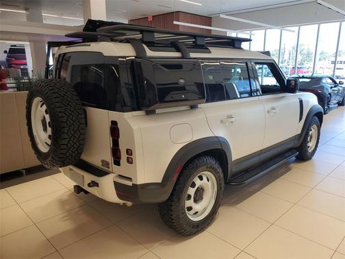 2024 Land Rover Defender P300