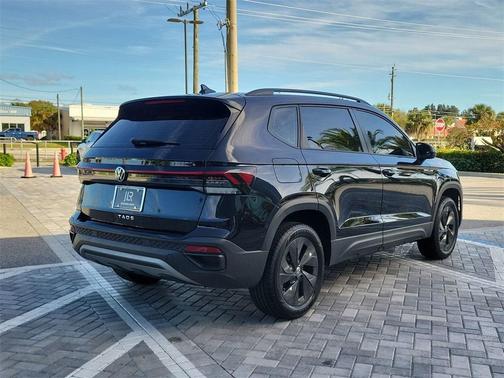 2025 Volkswagen Taos 1.5T S