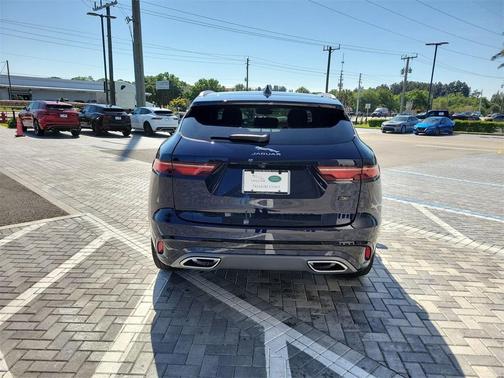 2026 Jaguar F-PACE P400 R-Dynamic S