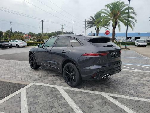 2026 Jaguar F-PACE P400 R-Dynamic S