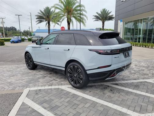 2026 Land Rover Range Rover Velar P250 Dynamic SE