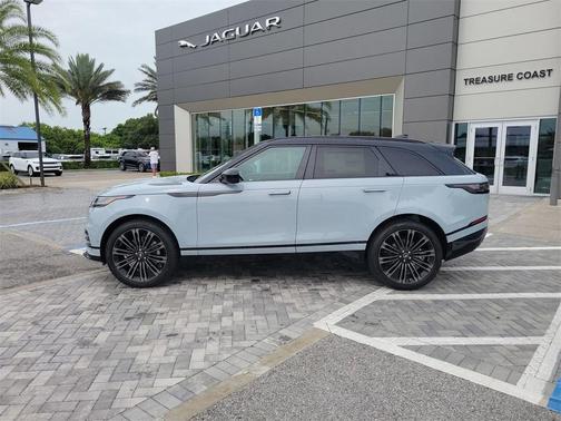 2026 Land Rover Range Rover Velar P250 Dynamic SE