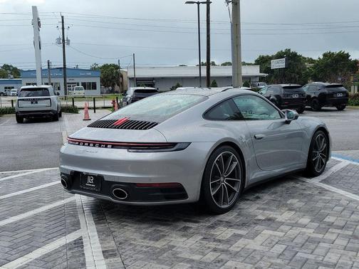 Chalk 2024 Porsche 911 Carrera 4