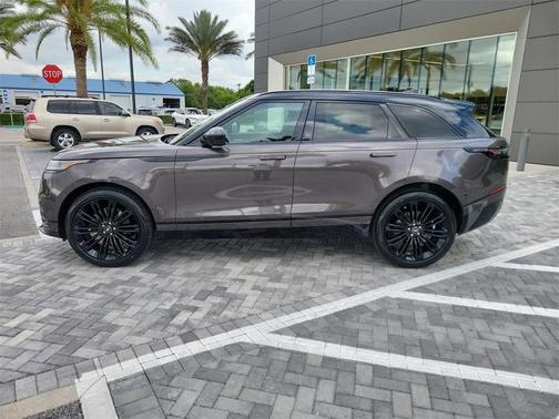 2026 Land Rover Range Rover Velar P400 Dynamic SE