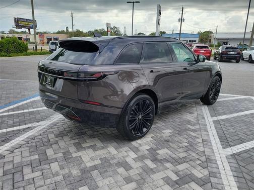 2026 Land Rover Range Rover Velar P400 Dynamic SE