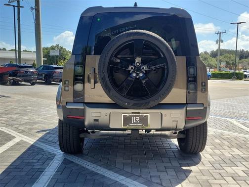 2026 Land Rover Defender S