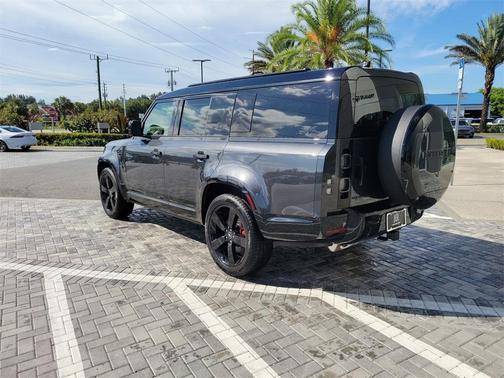 2025 Land Rover Defender P400 X