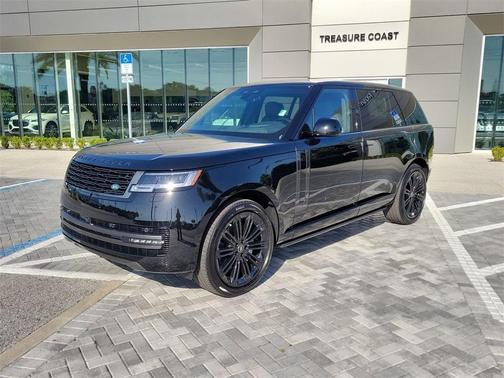 2025 Land Rover Range Rover P400 SE 7 Seat