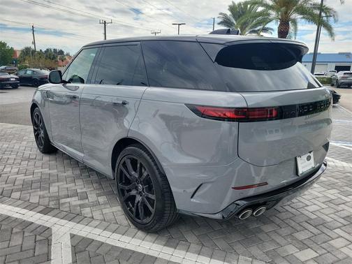 2025 Land Rover Range Rover Sport P635 SV Edition Two
