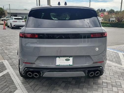 2025 Land Rover Range Rover Sport P635 SV Edition Two